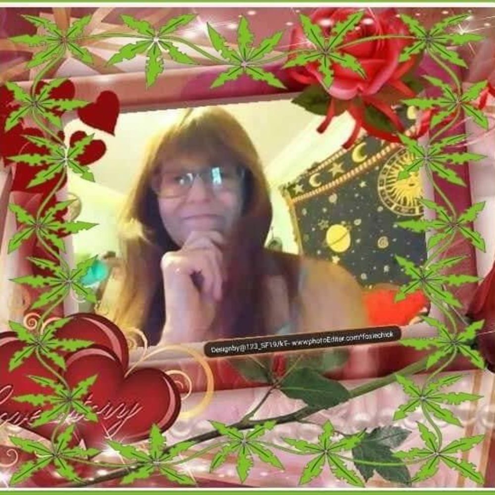 Meet your Posher, Carol clothes and all kinds of c